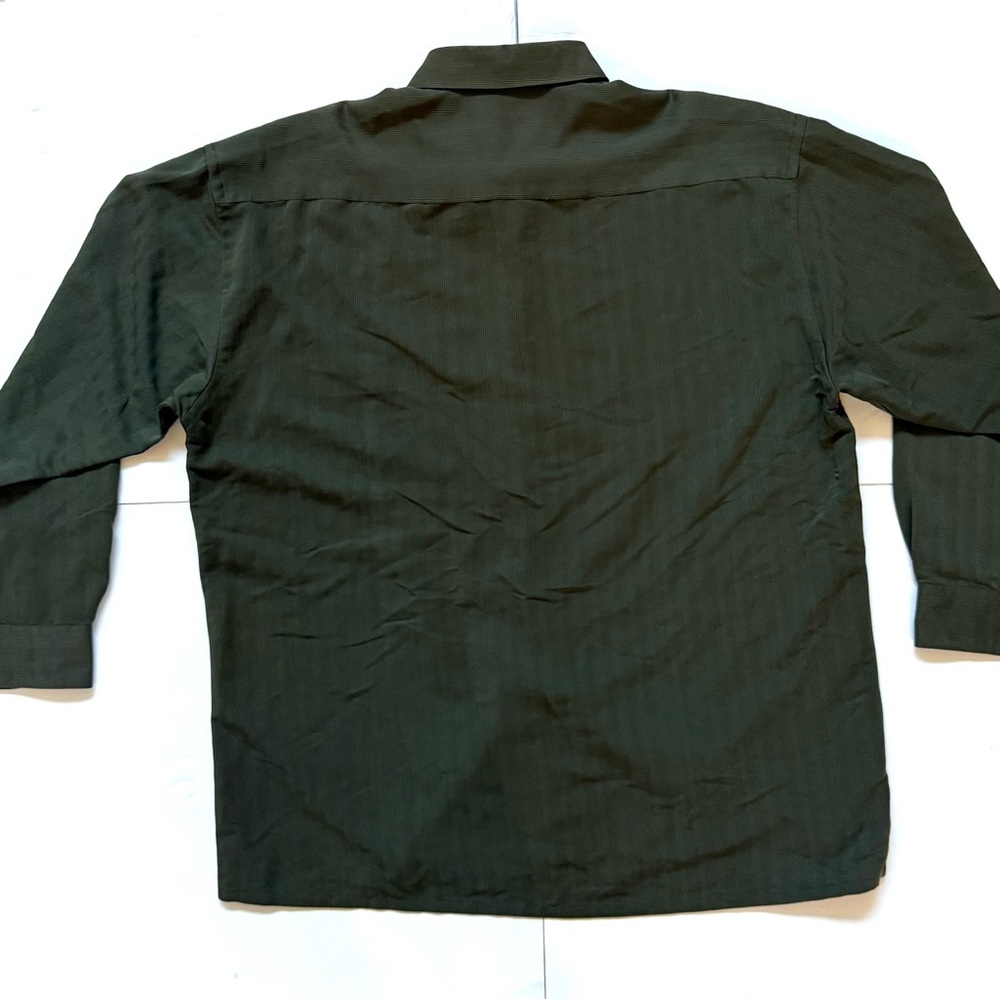 Men's Olive Green Long Sleeve BUTTON DOWN Shirt Sz LARGE by PIERRE CARDIN‎ - Picture 2 of 5